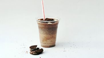 A Cherry Chocolate Smoothie To Boost Your Mood and Sleep