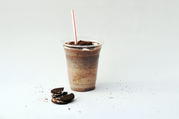 A Cherry Chocolate Smoothie To Boost Your Mood and Sleep