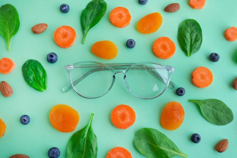 Keeping an Eye on Cognitive Health with Lutein: The Power of Antioxidants in Maintaining Optimal Brain Function