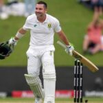 Dean Elgar leads the way with brilliant ton as Proteas counter attack India